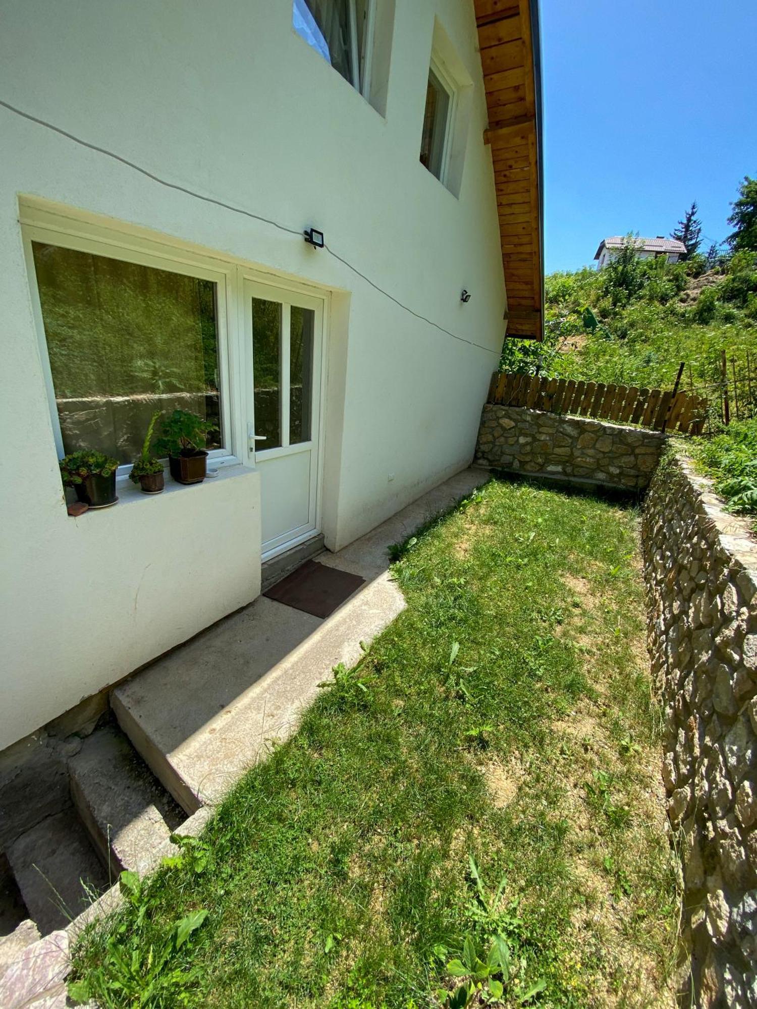 Dea'S Apartment Mavrovo Bagian luar foto